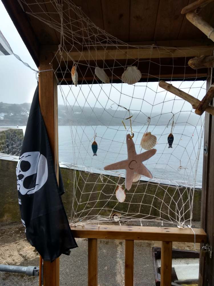 67932117_377755386273479_5186410813669244928_n