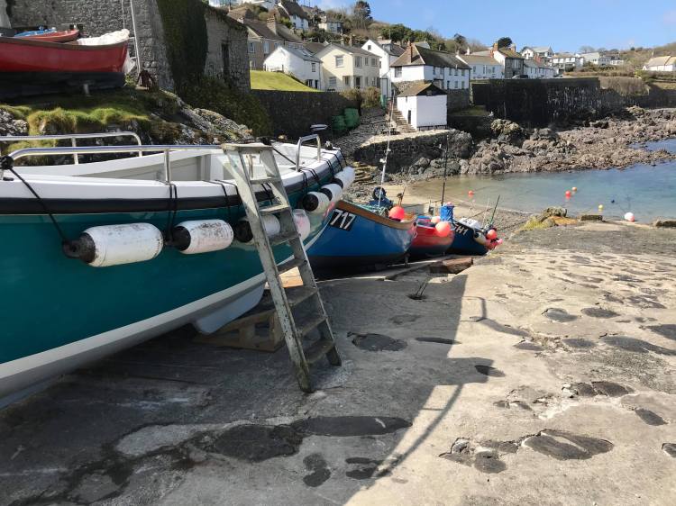 91987702_220604015842251_6594799232194969600_n